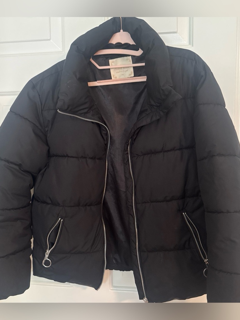 Altard State Medium Black Puffer Jacket with Zipper Details